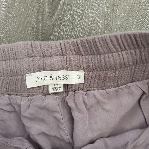 Mia & Tess Women’s Beige Lounge Pants With Pockets Size Medium - Picture 3 of 3
